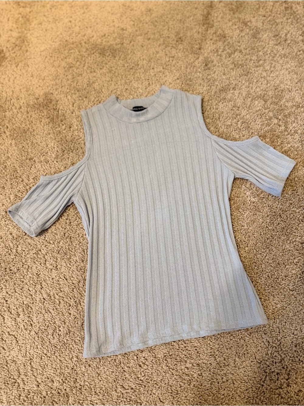 Kendall & Kylie Ribbed Mock Neck Top, Small (Baby Blue)!